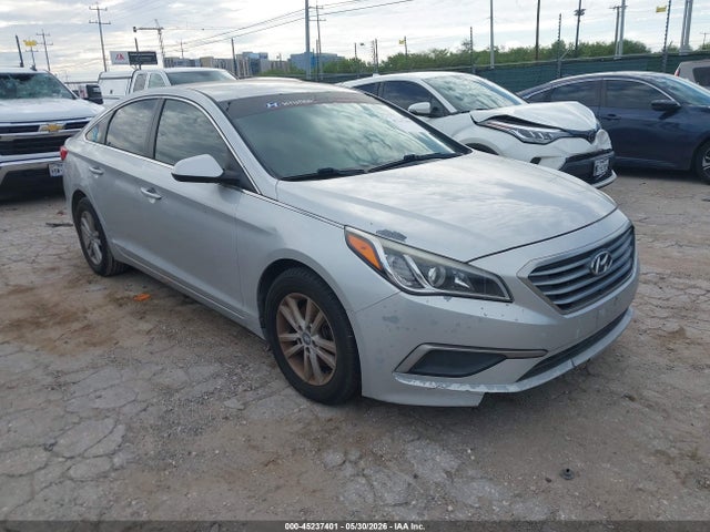 Salvage Hyundai SONATA Image