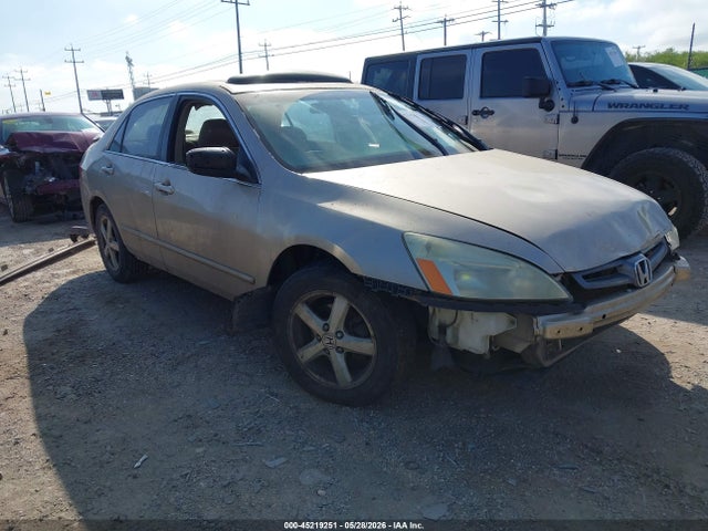 Salvage Honda Accord Image