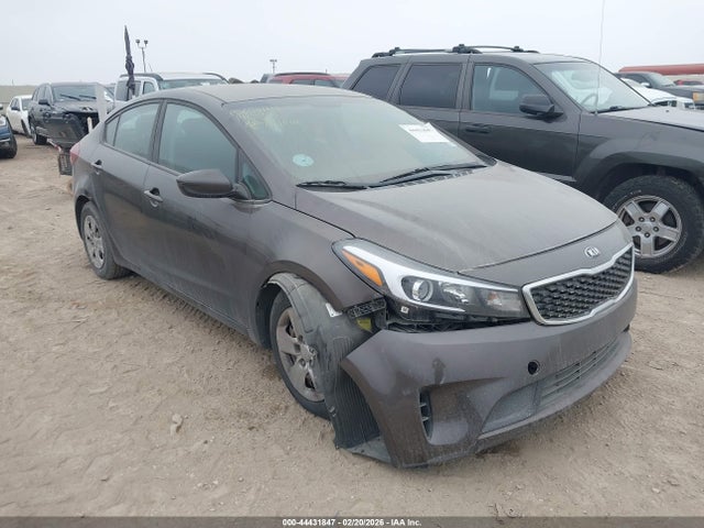 Salvage Kia Forte Image