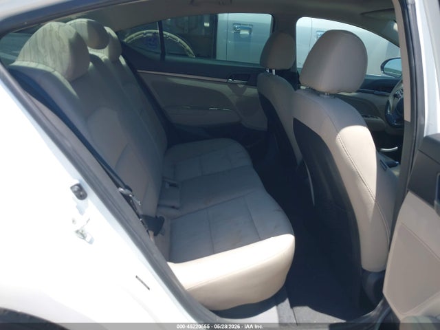 Hyundai ELANTRA Value Edition