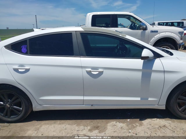 Hyundai ELANTRA Value Edition