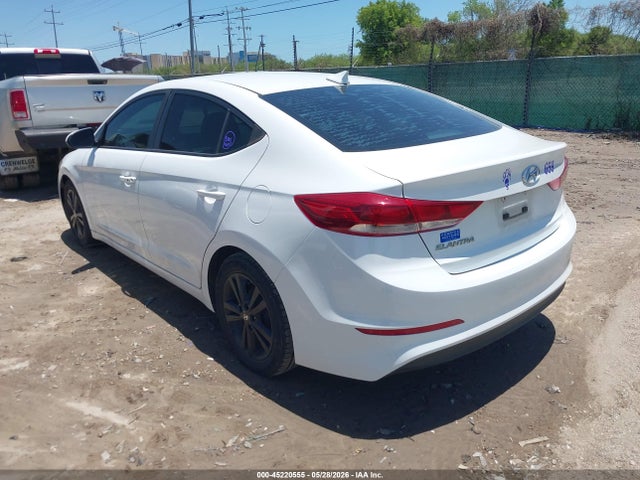Hyundai ELANTRA Value Edition