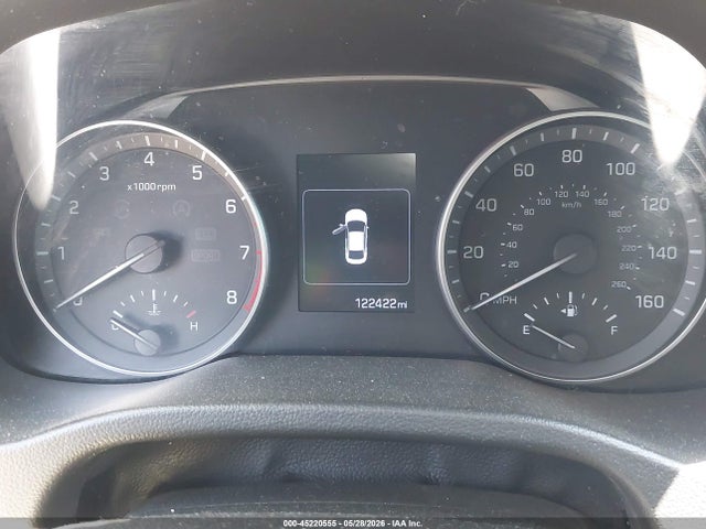 Hyundai ELANTRA Value Edition