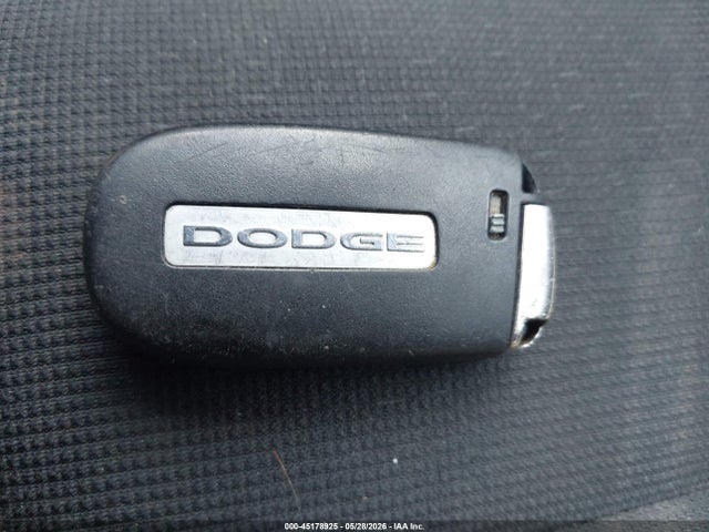Dodge Charger Se