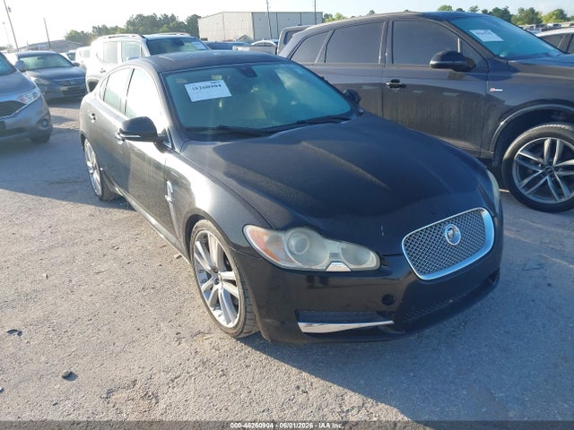 Salvage Jaguar XF Image