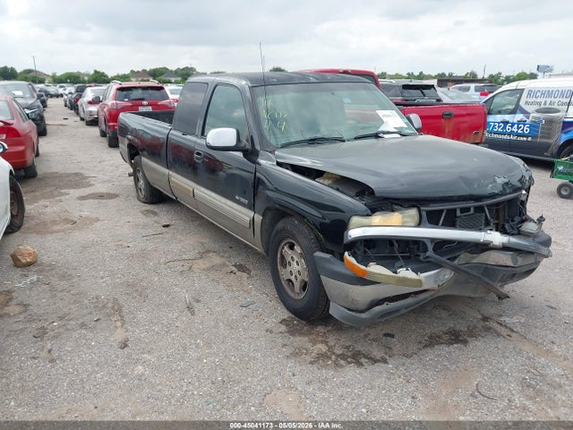 Salvage Chevrolet Silverado 1500 Image