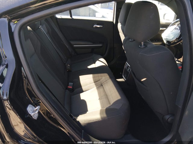 Dodge Charger Sxt Rwd
