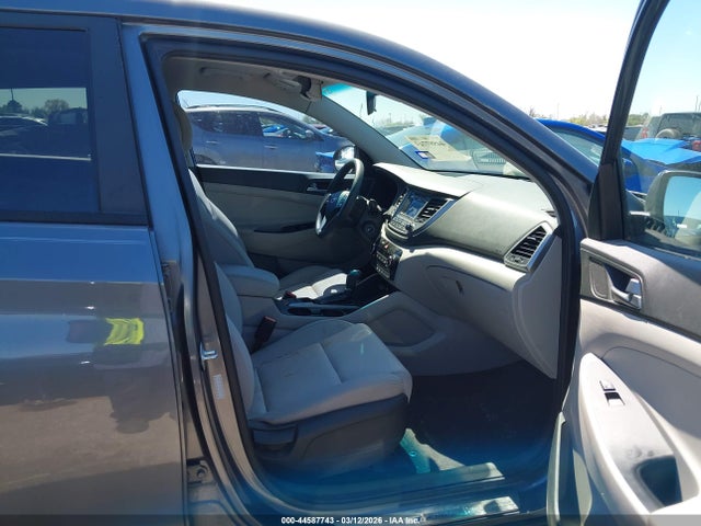 Hyundai TUCSON Se