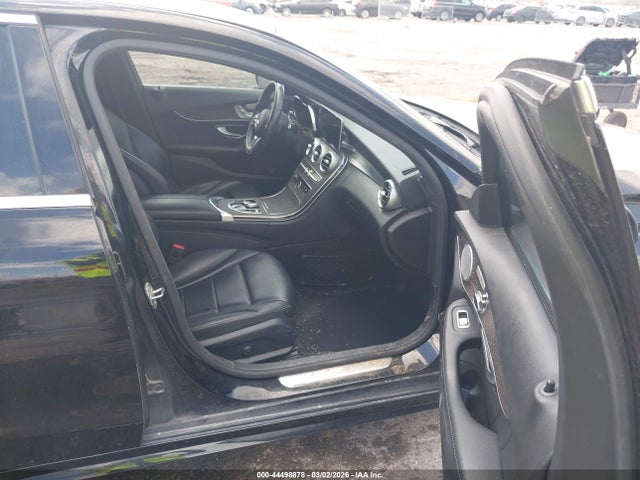 Mercedes-Benz C-Class 4matic