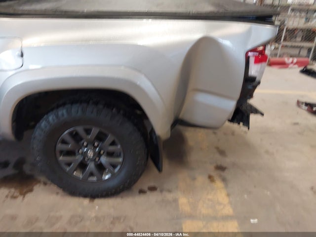 Toyota Tacoma Sr5 V6