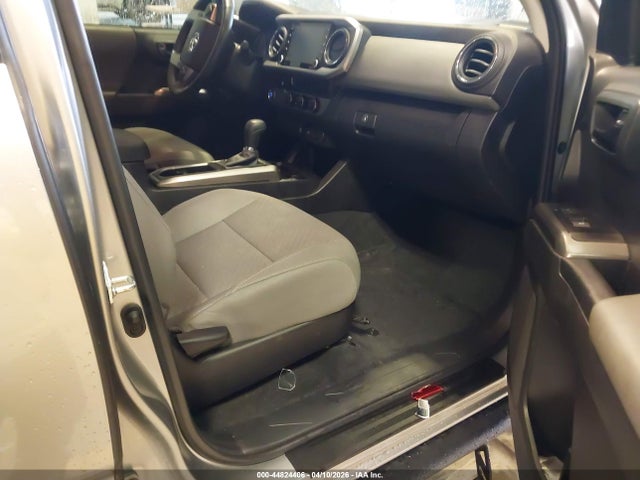 Toyota Tacoma Sr5 V6