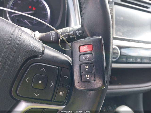 Toyota Highlander Xle