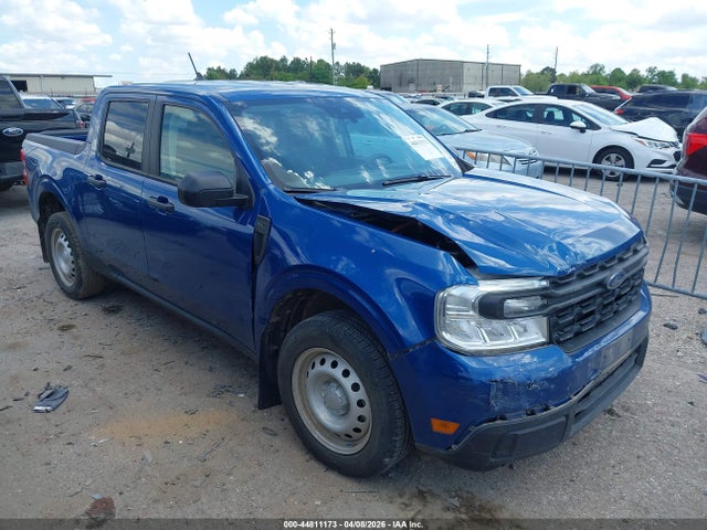 Salvage Ford Maverick Image