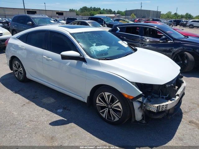 Salvage Honda Civic Image