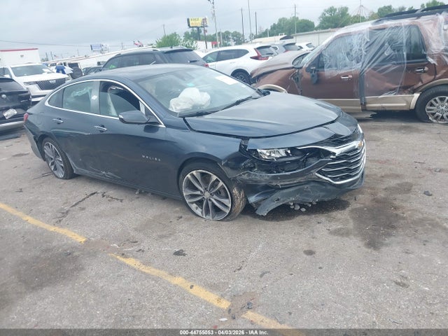 Salvage Chevrolet Malibu Image