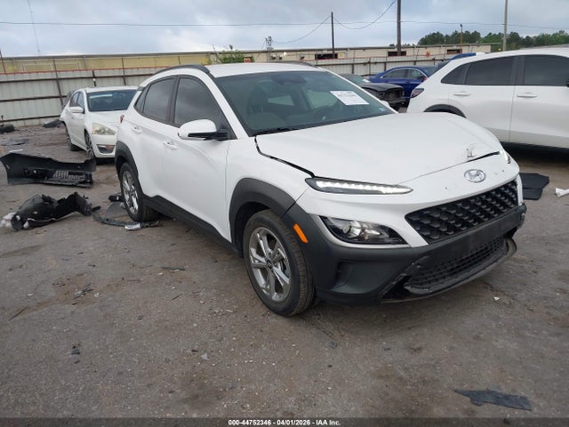 Salvage Hyundai KONA Image