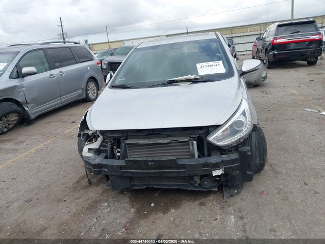 Hyundai ACCENT Se