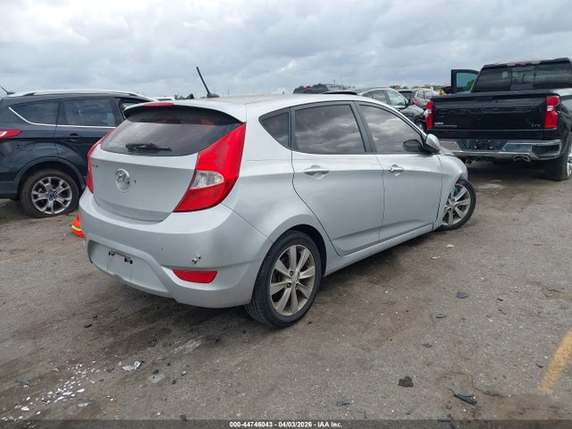 Hyundai ACCENT Se