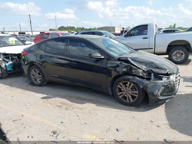 Hyundai ELANTRA Value Edition