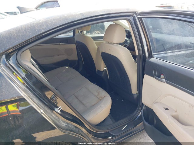 Hyundai ELANTRA Value Edition