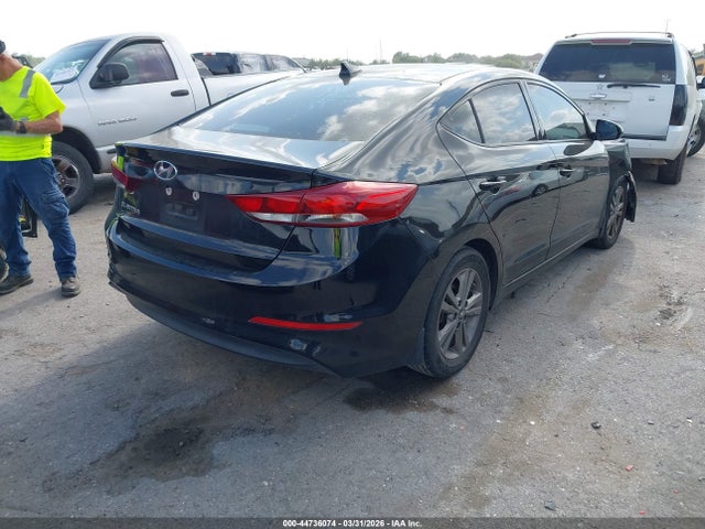 Hyundai ELANTRA Value Edition