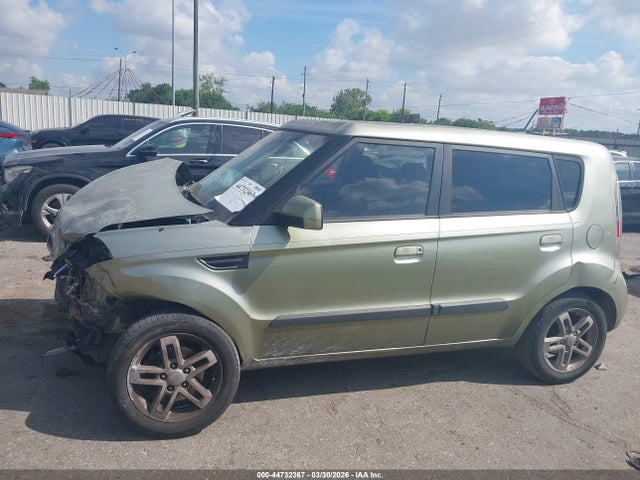 Kia Soul +