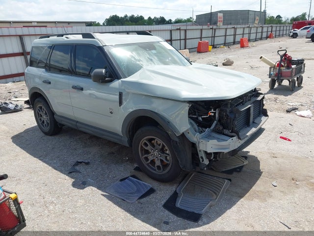 Salvage Ford Bronco Image