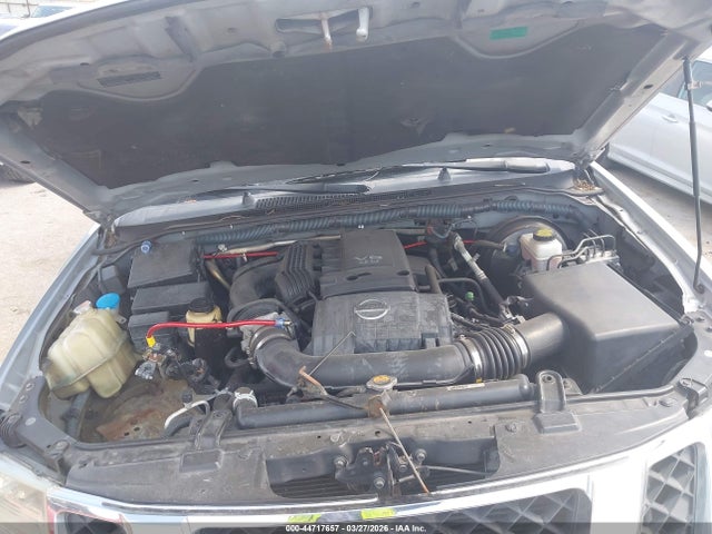 Nissan Pathfinder Sv