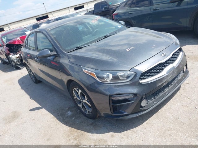 Salvage Kia Forte Image