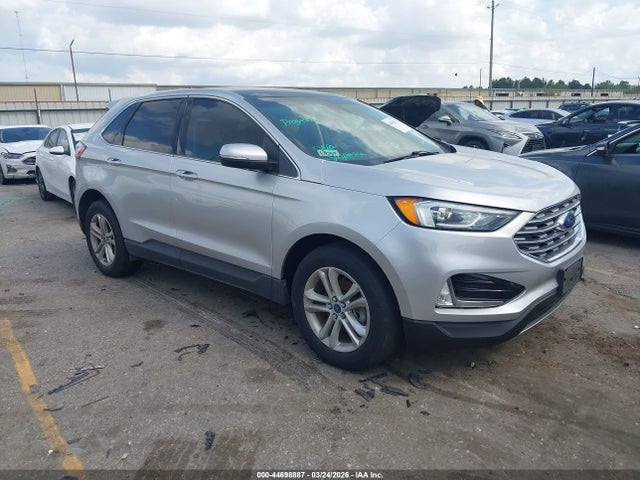 Salvage Ford Edge Image