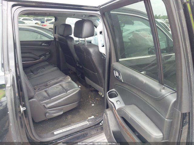 Chevrolet Suburban Lt