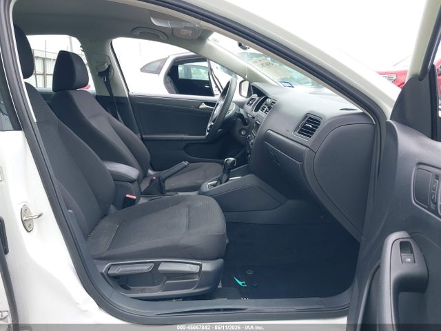 Volkswagen Jetta 2.0l S