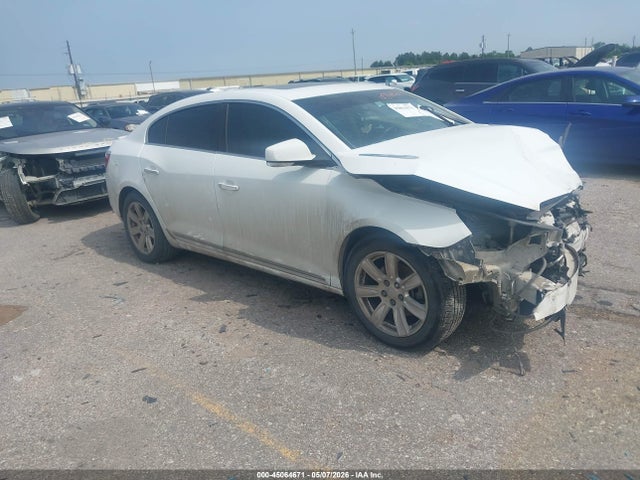 Salvage Buick LaCrosse Image