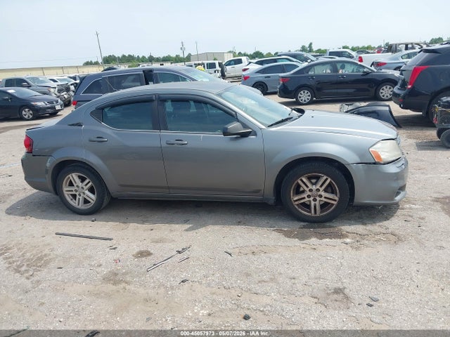 Dodge Avenger Se