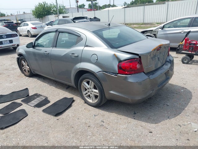 Dodge Avenger Se
