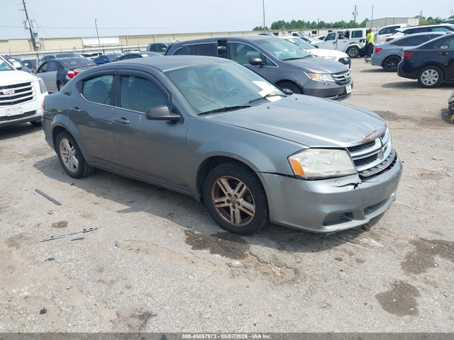 Salvage Dodge Avenger Image