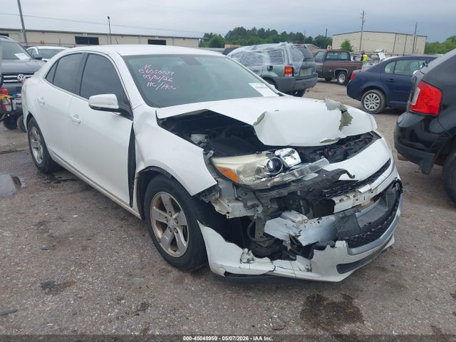 Salvage Chevrolet Malibu Image