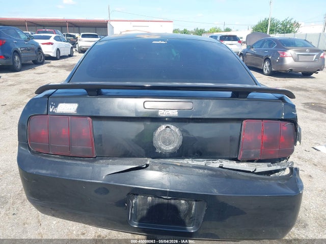 Ford Mustang V6