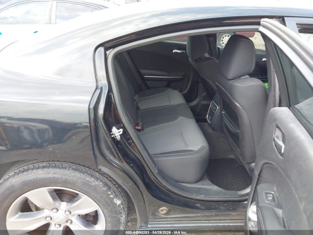 Dodge Charger Sxt