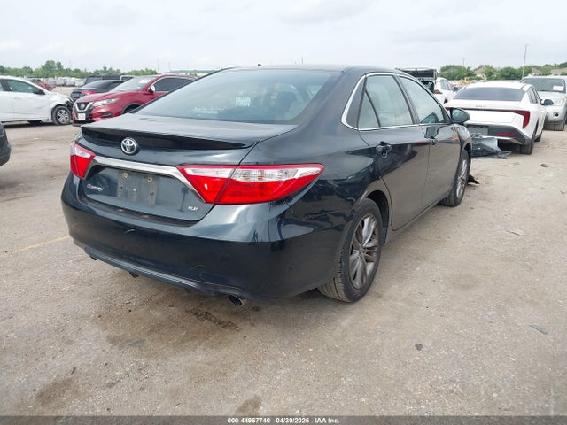 Toyota Camry Se