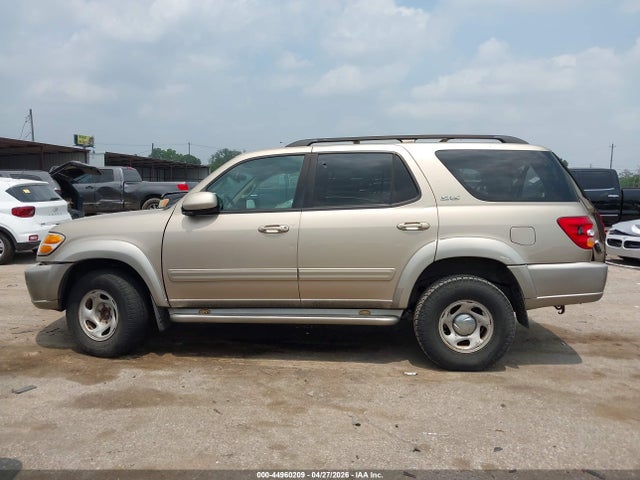 Toyota Sequoia Sr5 V8
