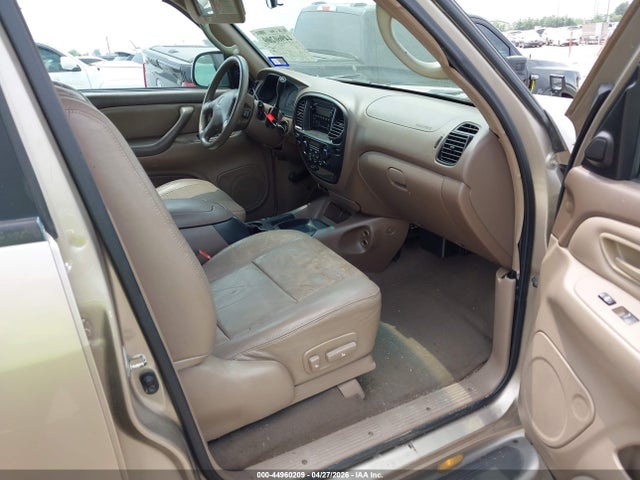 Toyota Sequoia Sr5 V8