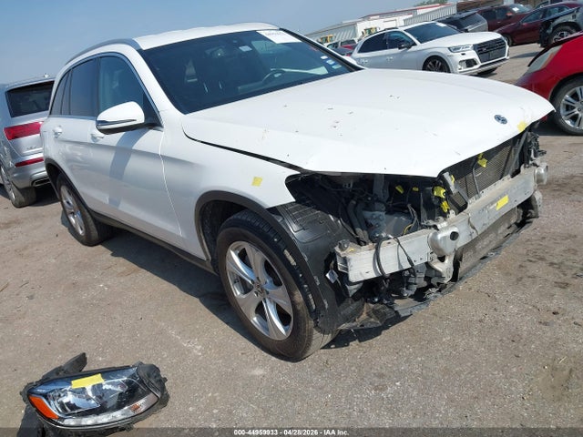 Salvage Mercedes-Benz GLC Image