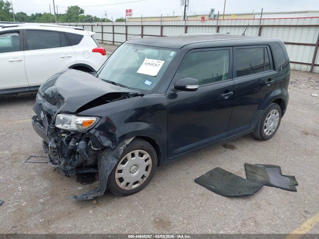 Scion xB