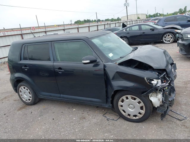 Scion xB