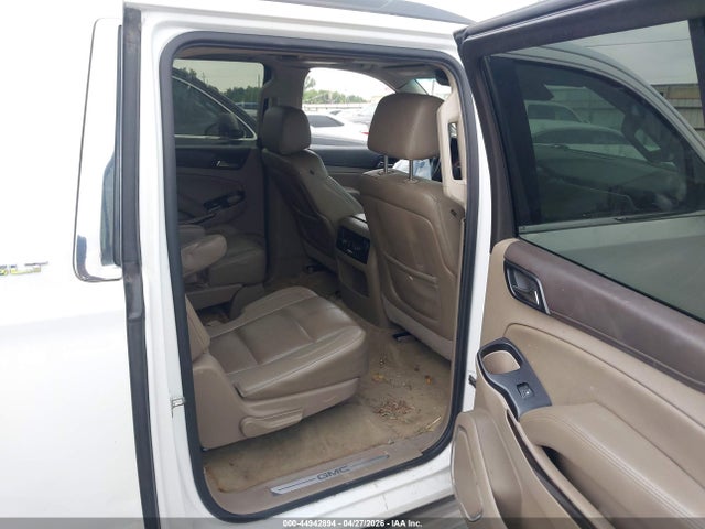 GMC Yukon Slt