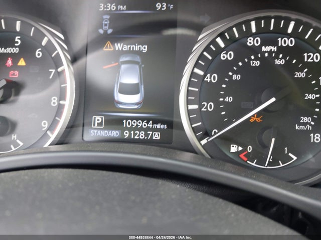 INFINITI Q50 Luxe