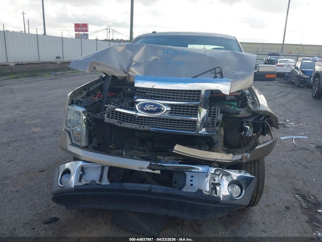 Ford F-150 Lariat