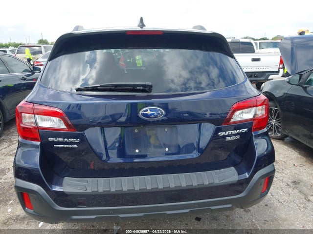 Subaru Outback 3.6r Touring
