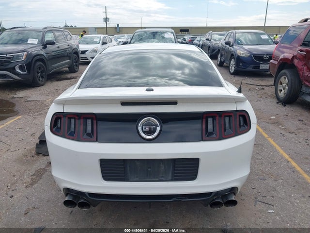 Ford Mustang Gt Premium